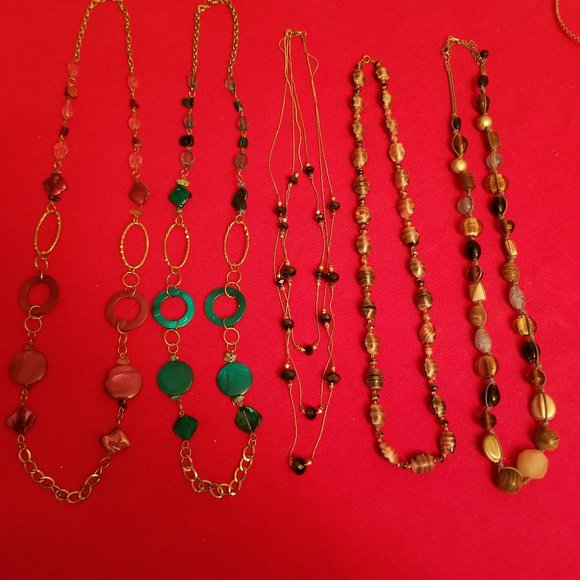 Bundle of Varied Necklaces - Picture 1 of 1